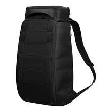 画像をギャラリービューアに読み込む, ディービー ハガーバックパック 30L d_b_ Hugger Backpack 30L Black Out