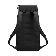 画像をギャラリービューアに読み込む, ディービー ハガーバックパック 30L d_b_ Hugger Backpack 30L Black Out