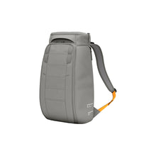 画像をギャラリービューアに読み込む, ディービー ハガーバックパック 25L d_b_ Hugger Backpack 25L Sand Grey