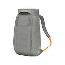 画像をギャラリービューアに読み込む, ディービー ハガーバックパック 30L d_b_ Hugger Backpack 30L Sand Grey