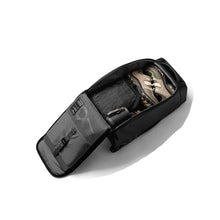 画像をギャラリービューアに読み込む, ディービー ハガー ローラーバック 40L d_b_ Hugger Roller Bag 40L Black Out
